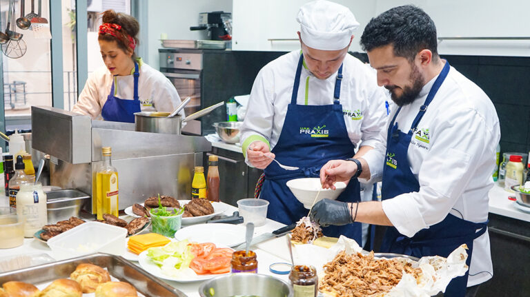 Burger Academy – Chef: O Ταλαντούχος Βασίλης Σπόρος #PraxisGastronomyDays