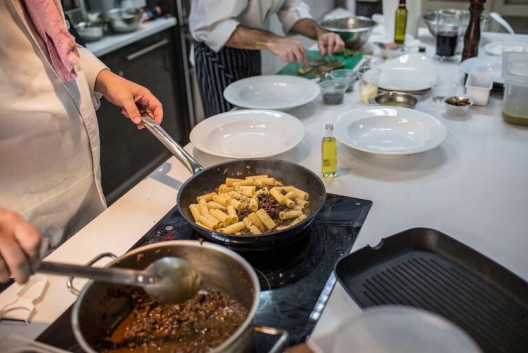 Επαγγελματική Μαγειρική (Professional Cooking)