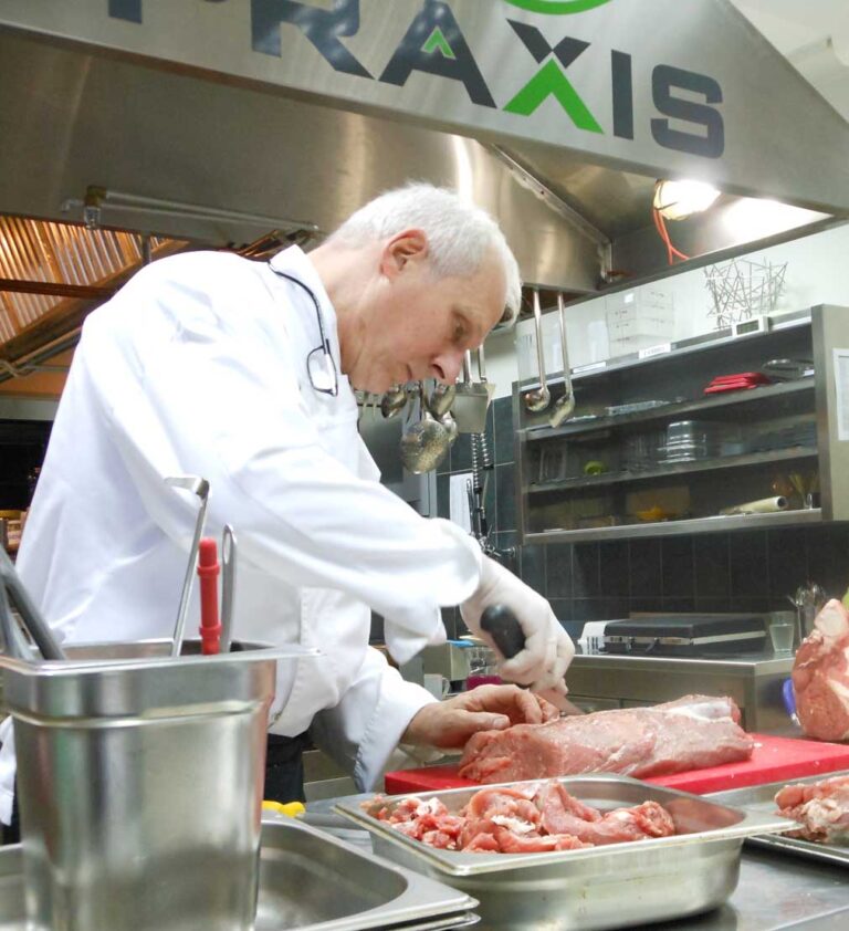 Εκπαίδευση και Πιστοποίηση Εκδοροσφαγέων