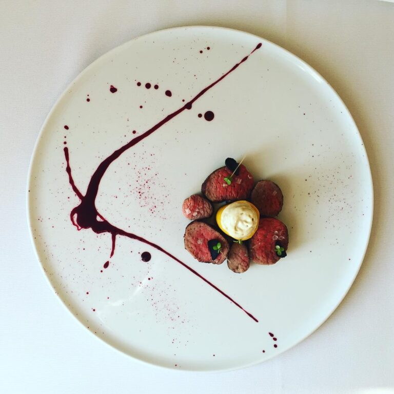 “Πειραγμένο” Χριστουγεννιάτικο Μενού με τον Θοδωρή Παπανικολάου