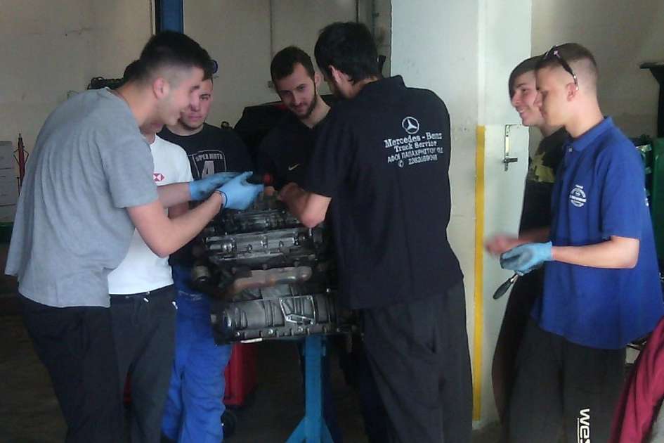 Μηχανικοί Οχημάτων, στην…. Πράξη! Σε συνεργασία με την MERCEDES Αντωνόπουλος Α.Ε.