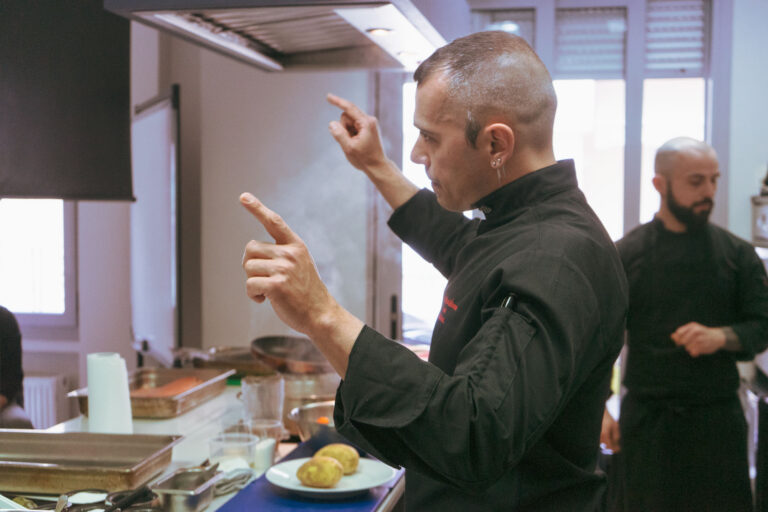 The Exploration of NIKKEI Cuisine με τον Chef Θάνο Στασινό