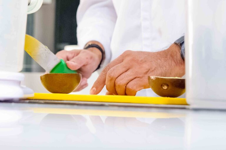 Σεμινάριο Παγωτού Gelato Sorbet-Όλα τα μυστικά τους-Pastry Chef Νίκος Κουκιάσας