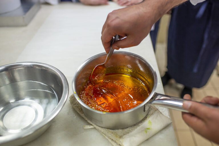 Μιλφέιγ με Χειροποίητη Σφολιάτα