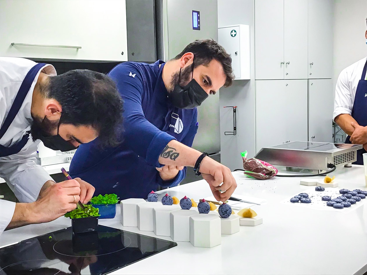 Σεμινάριο Amuse bouche canapés & Mignardises με τον R&D chef Mιχάλη Μάρθα