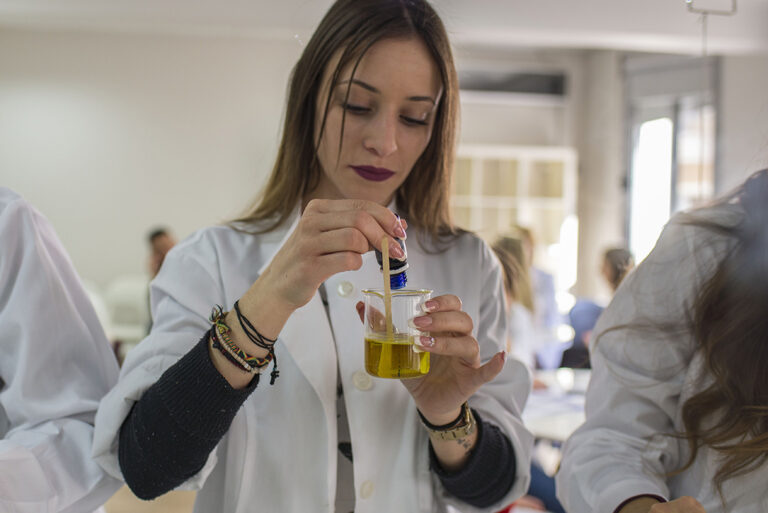 Παρασκευή Φυτικών Καλλυντικών SPA