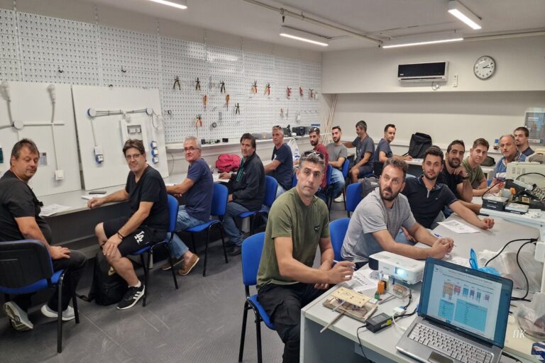 Τεχνίτης Οχημάτων Υψηλής Τάσης – Κατηγορίας 1