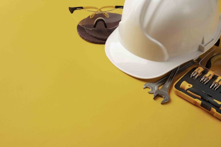 ΤΕΧΝΙΚΟΣ ΑΣΦΑΛΕΙΑΣ για επιχειρήσεις Γ’ κατηγ. επικινδυνότητας – Επιμόρφωση ΕΡΓΟΔΟΤΩΝ έτους 2025